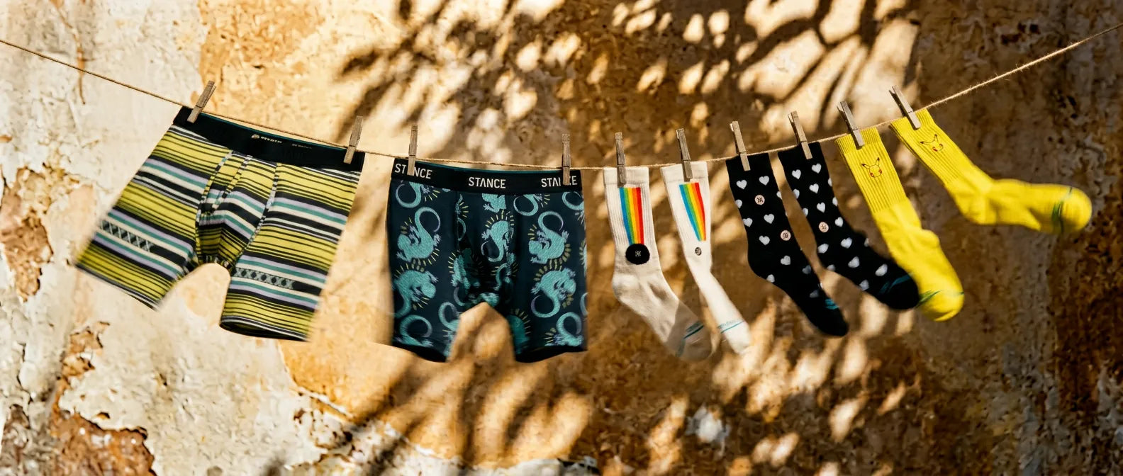 chaussettes et calecons stance suspendus à un fil lifestyle