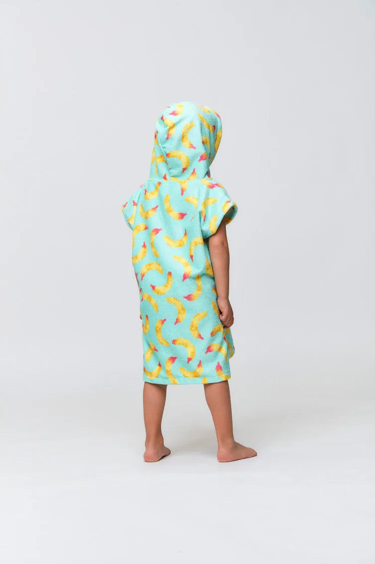 AFTER PONCHO BABIES banana stain