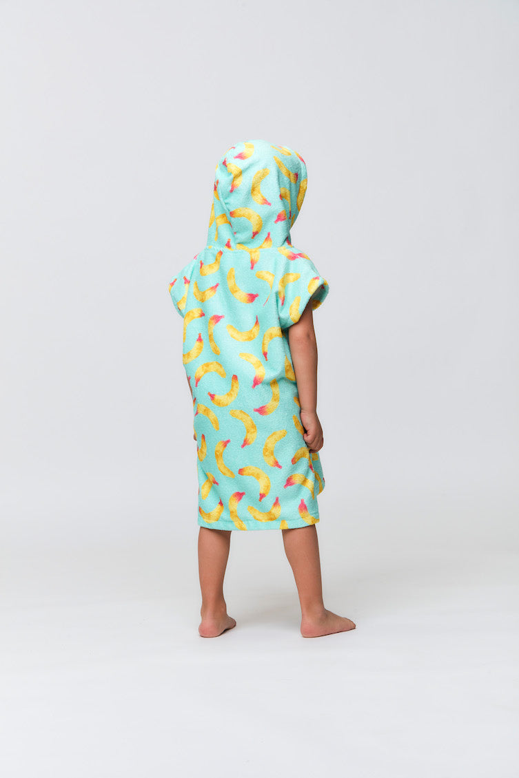 AFTER PONCHO BABIES banana stain