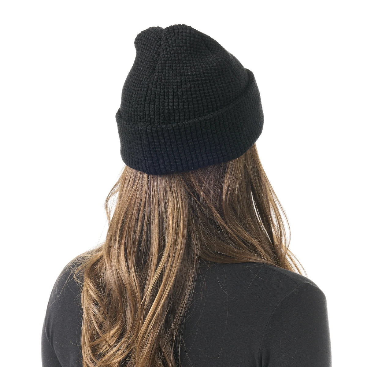Dos du bonnet Picture York Beanie Black porté, profil bas et maille noire extensible
