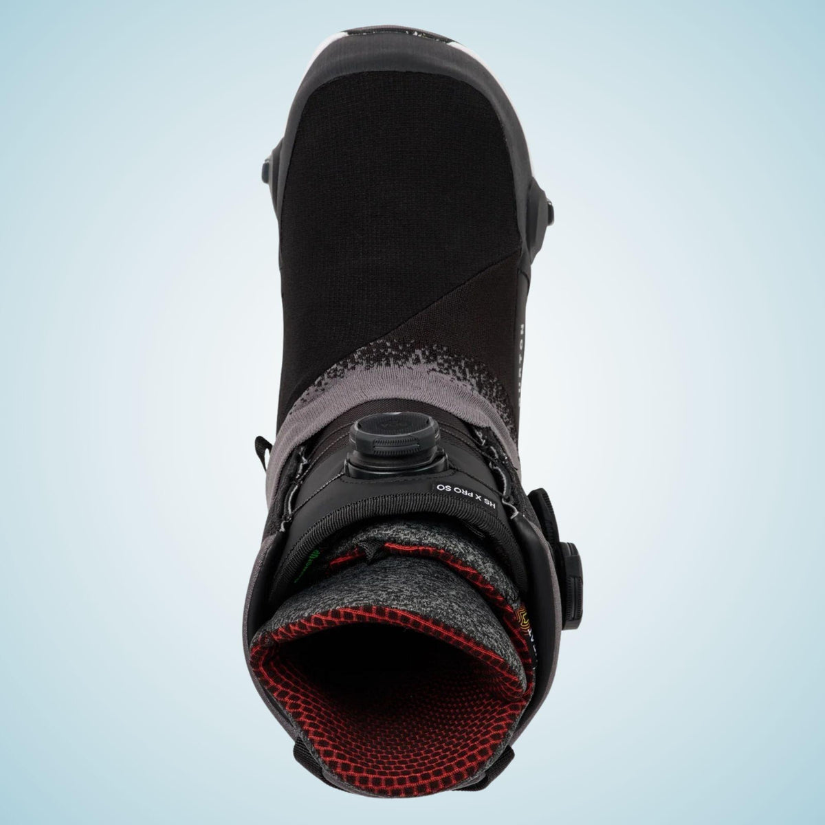 Vue plongeante dans la boot snowboard Burton, montrant languette, ouverture rembourrée et doublure intérieure