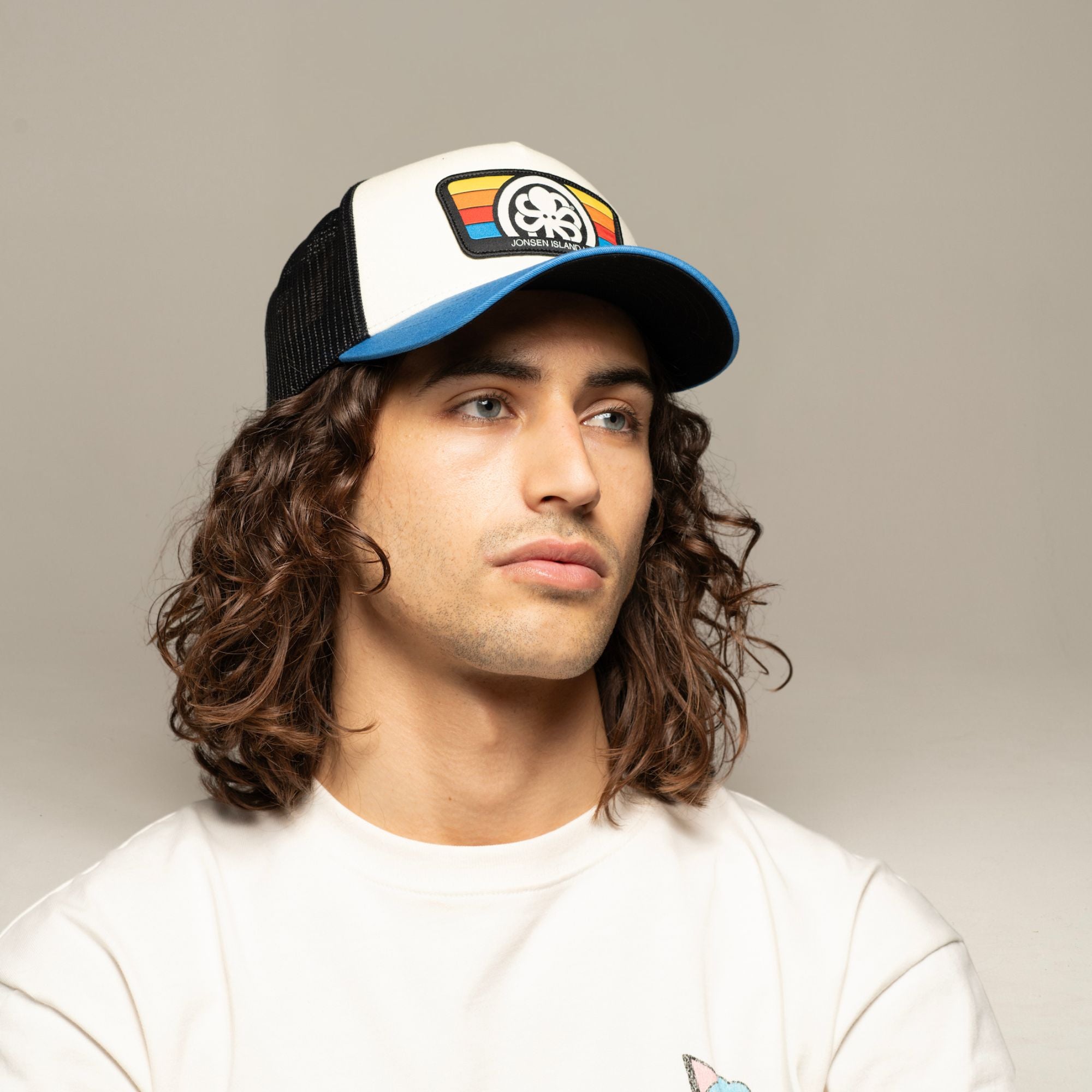 JONSEN ISLAND CASQUETTE TRUCKER BURNED Baja california portée vue face