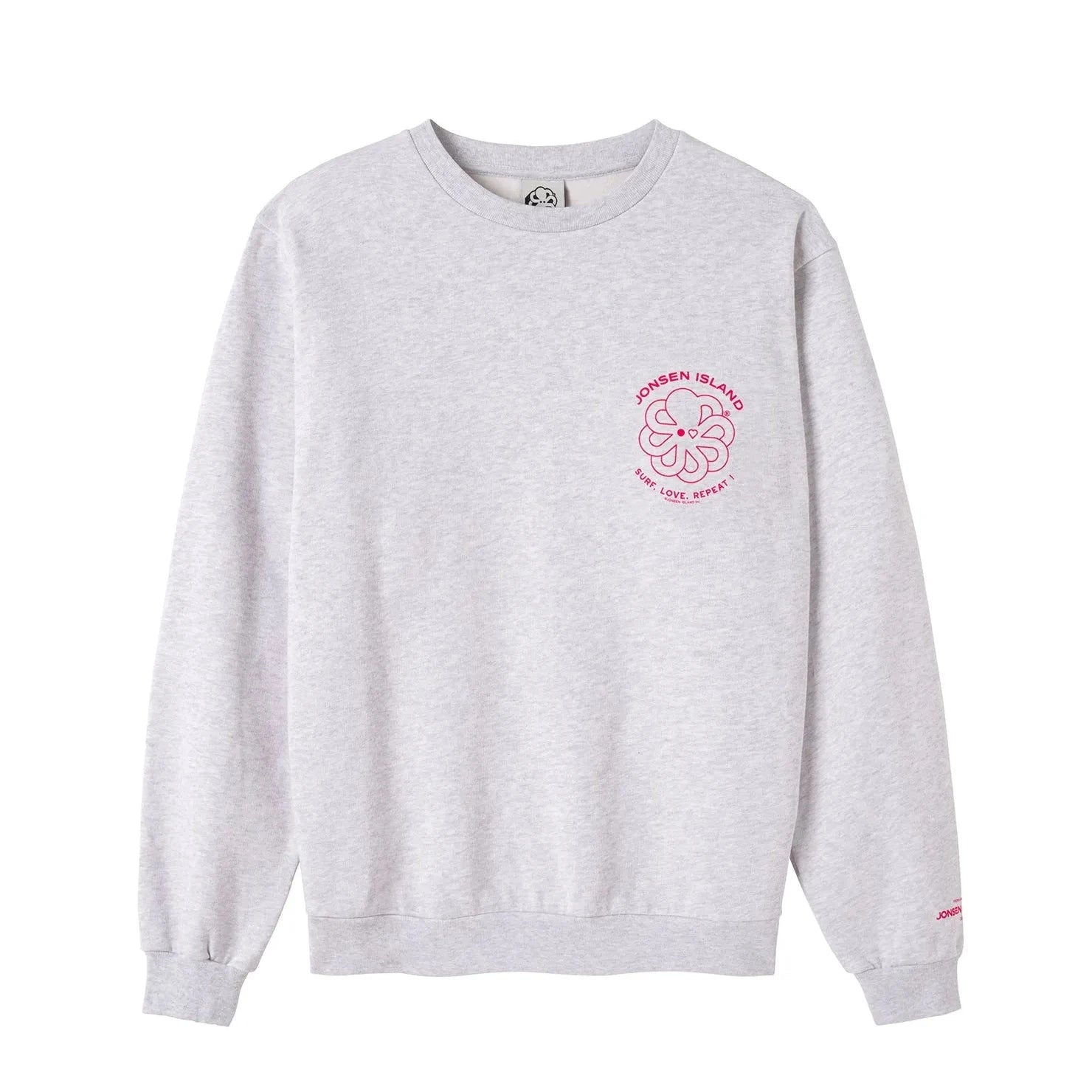 vue de face avec logo coeur surf love and repeat et logo sur la manche