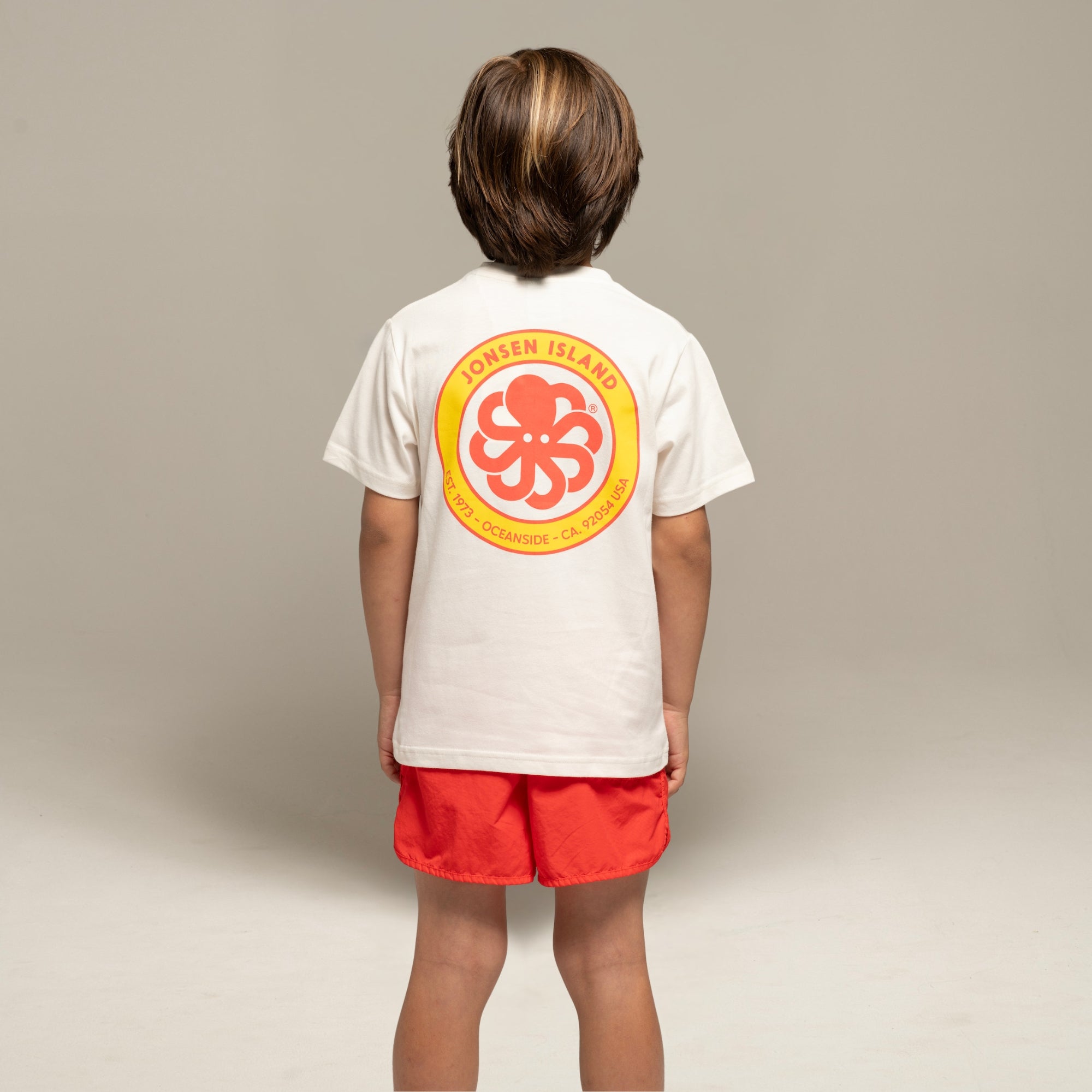 JONSEN ISLAND TEE-SHIRT CLASSIC KID AUTHENTIC Coconut porté style surfwear