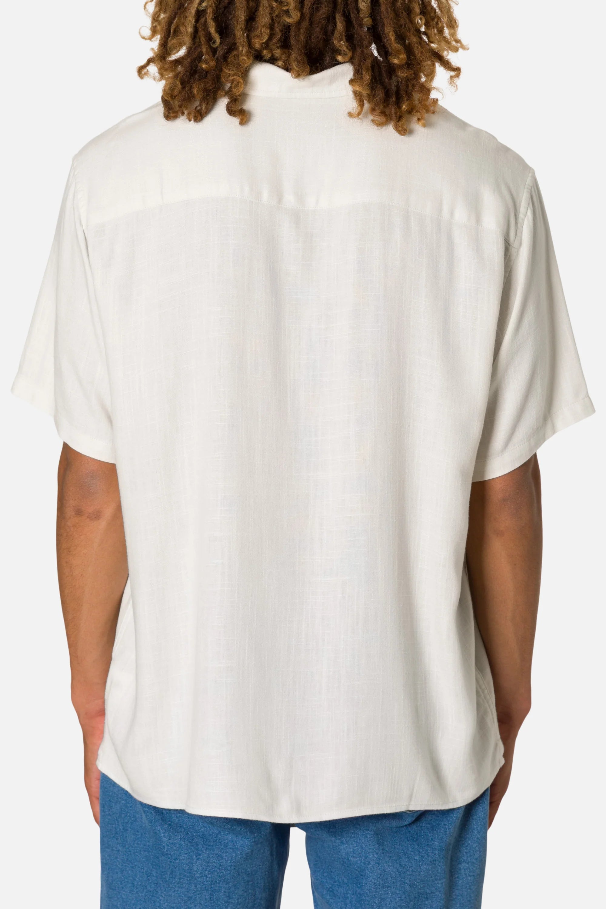 chemise teller katin homme vue de dos portee par homme