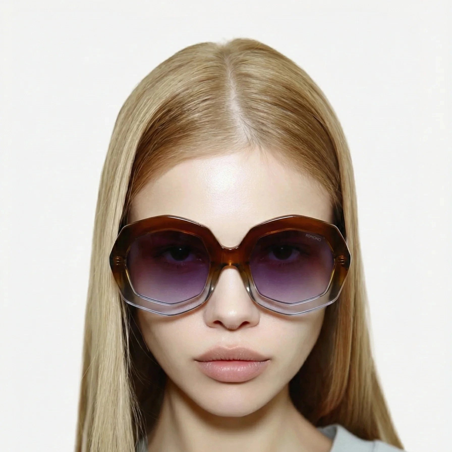 lunettes de soleil octogonales degradees porte par femme lifestyle