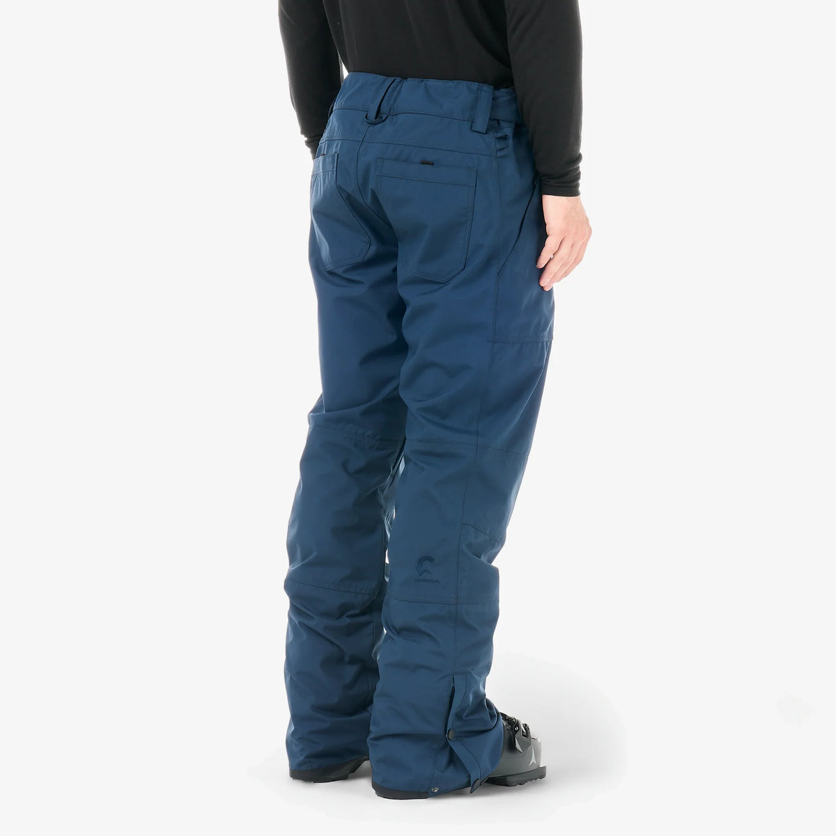 Dos du pantalon homme Picture Plan Pants Dress Blues porté, aperçu de la coupe et du bas de jambe
