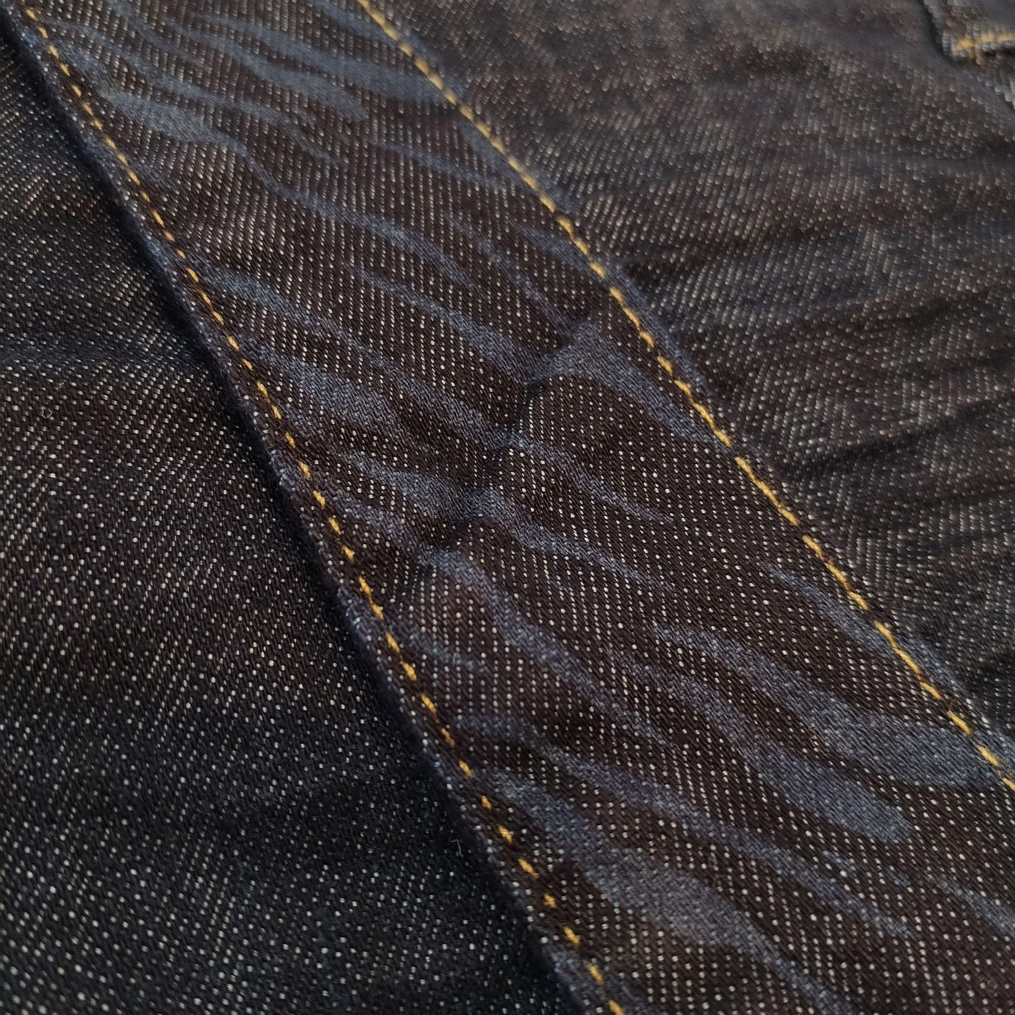 FREEMAN T.PORTER JEANS TIMEA SDM Eclipse- détail motif ceinture amovible