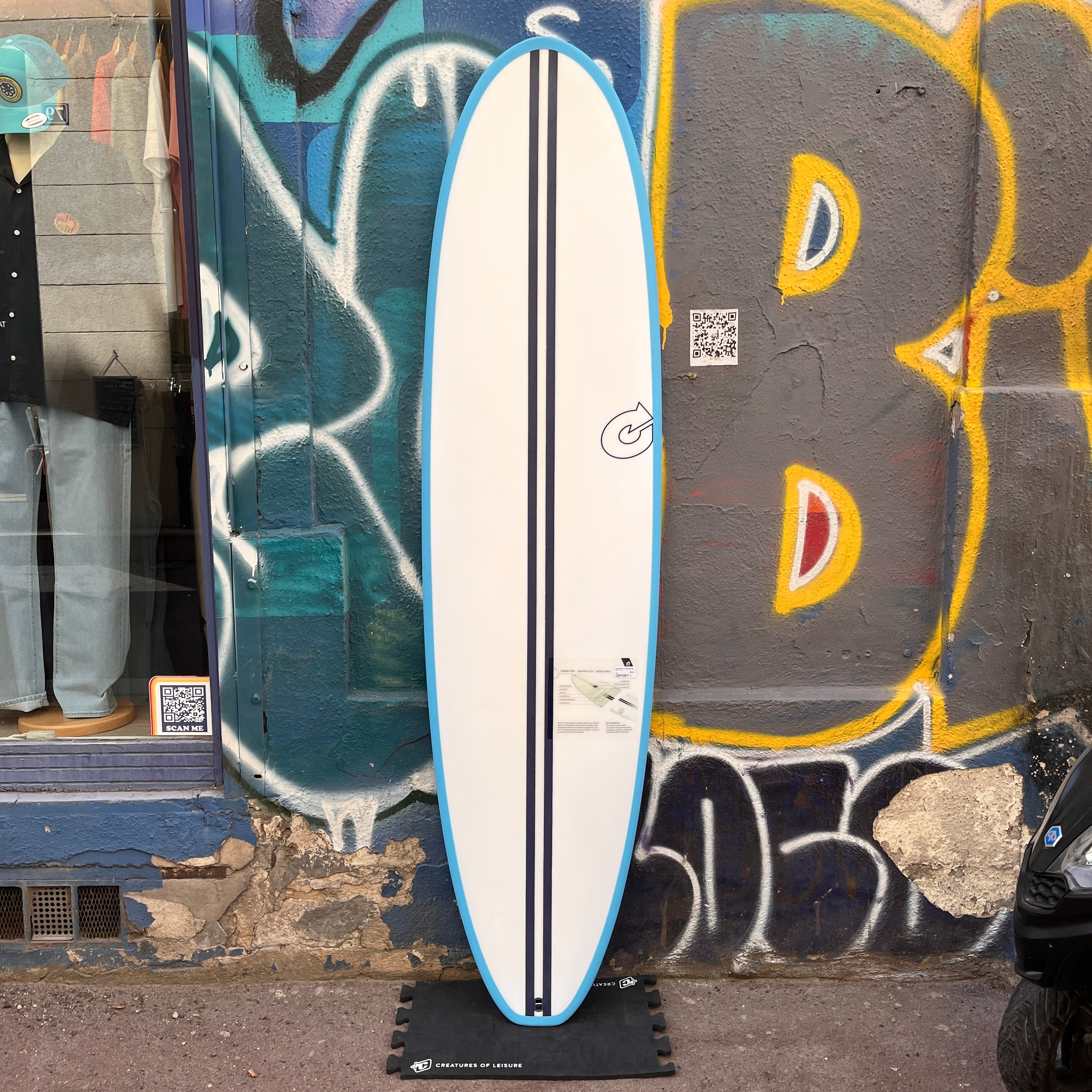 planche de surf facile vue de face