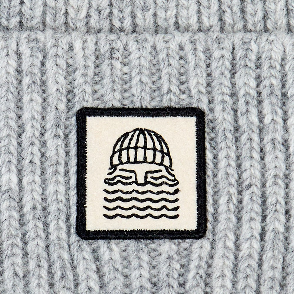 BASK IN THE SUN BONNET TO THE SEA pearl