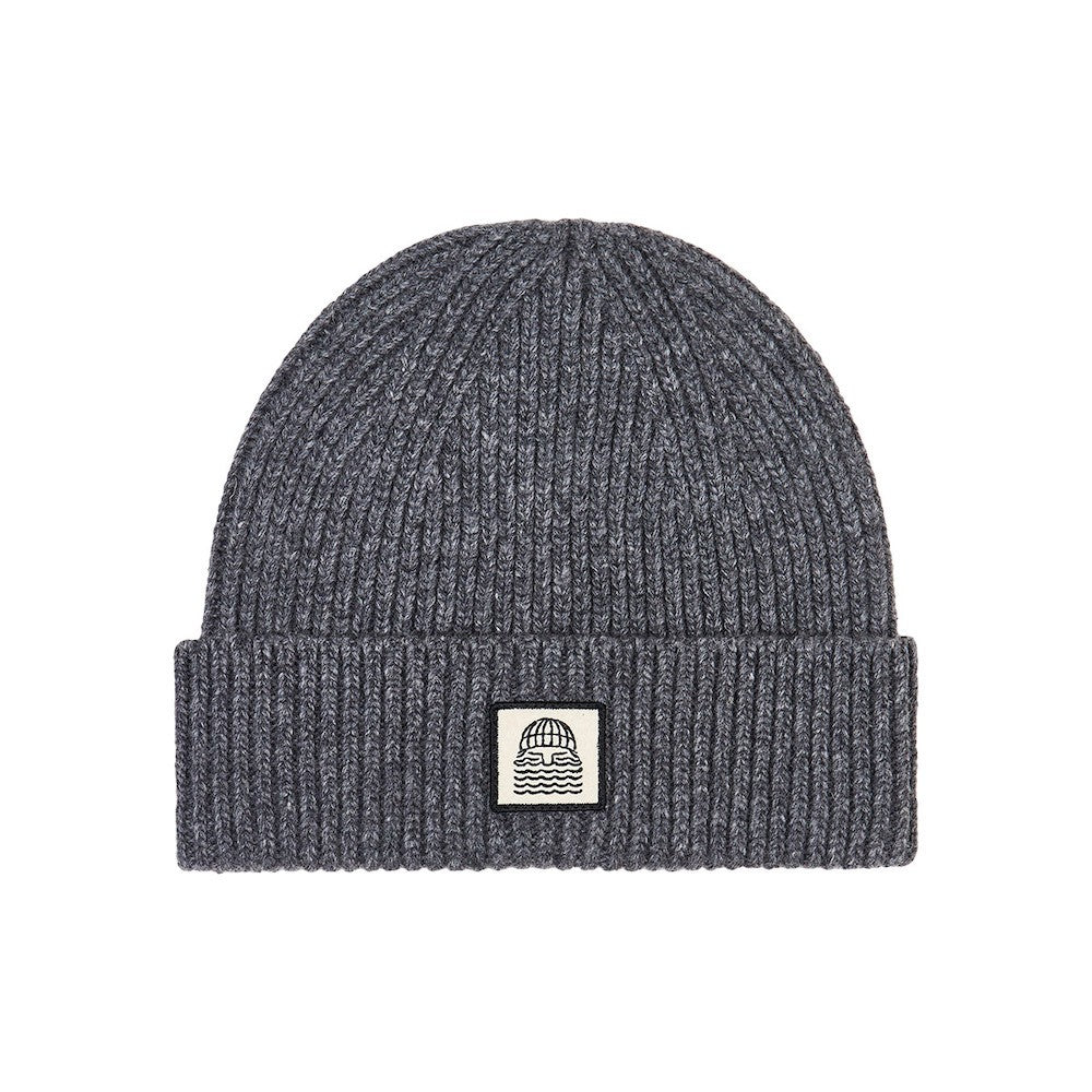 BASK IN THE SUN BONNET TO THE SEA shadow