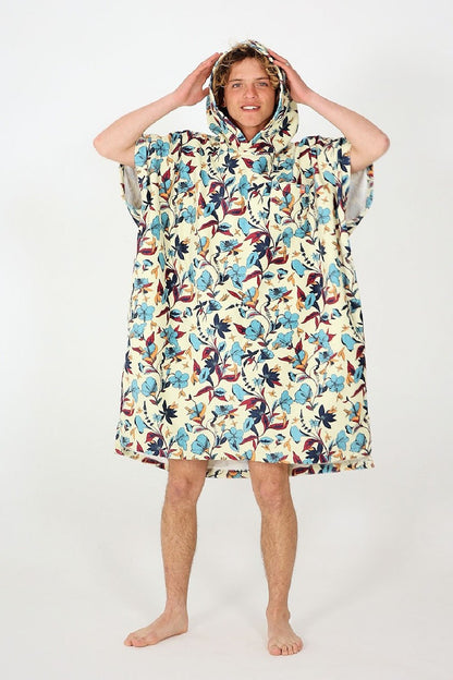 AFTER PONCHO HUMMING BIRDS almond