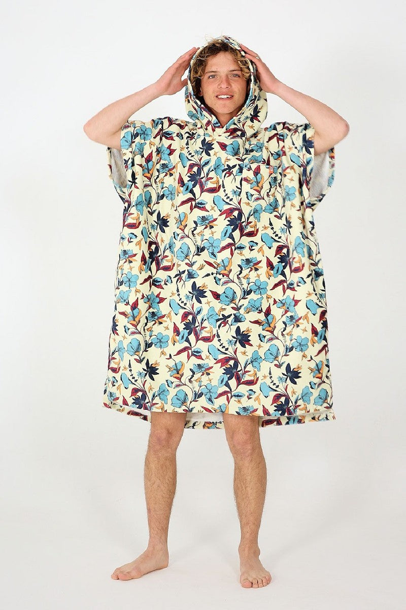 AFTER PONCHO HUMMING BIRDS almond