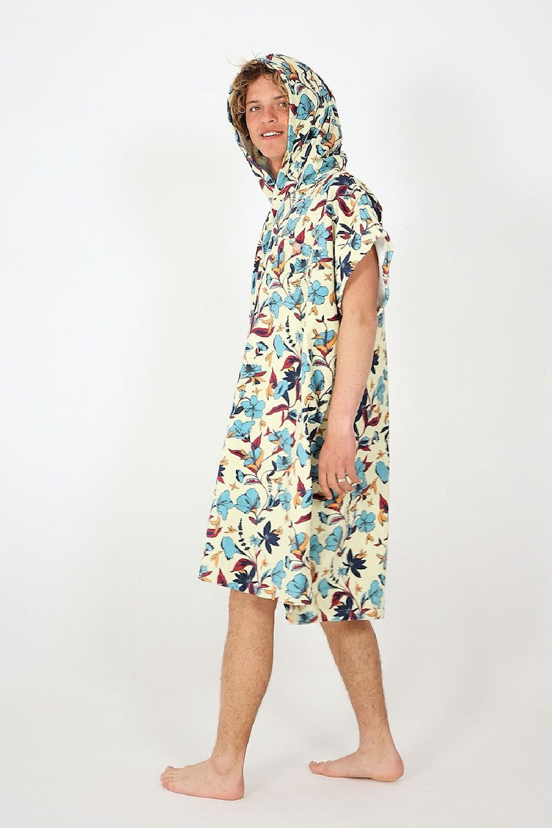 AFTER PONCHO HUMMING BIRDS almond