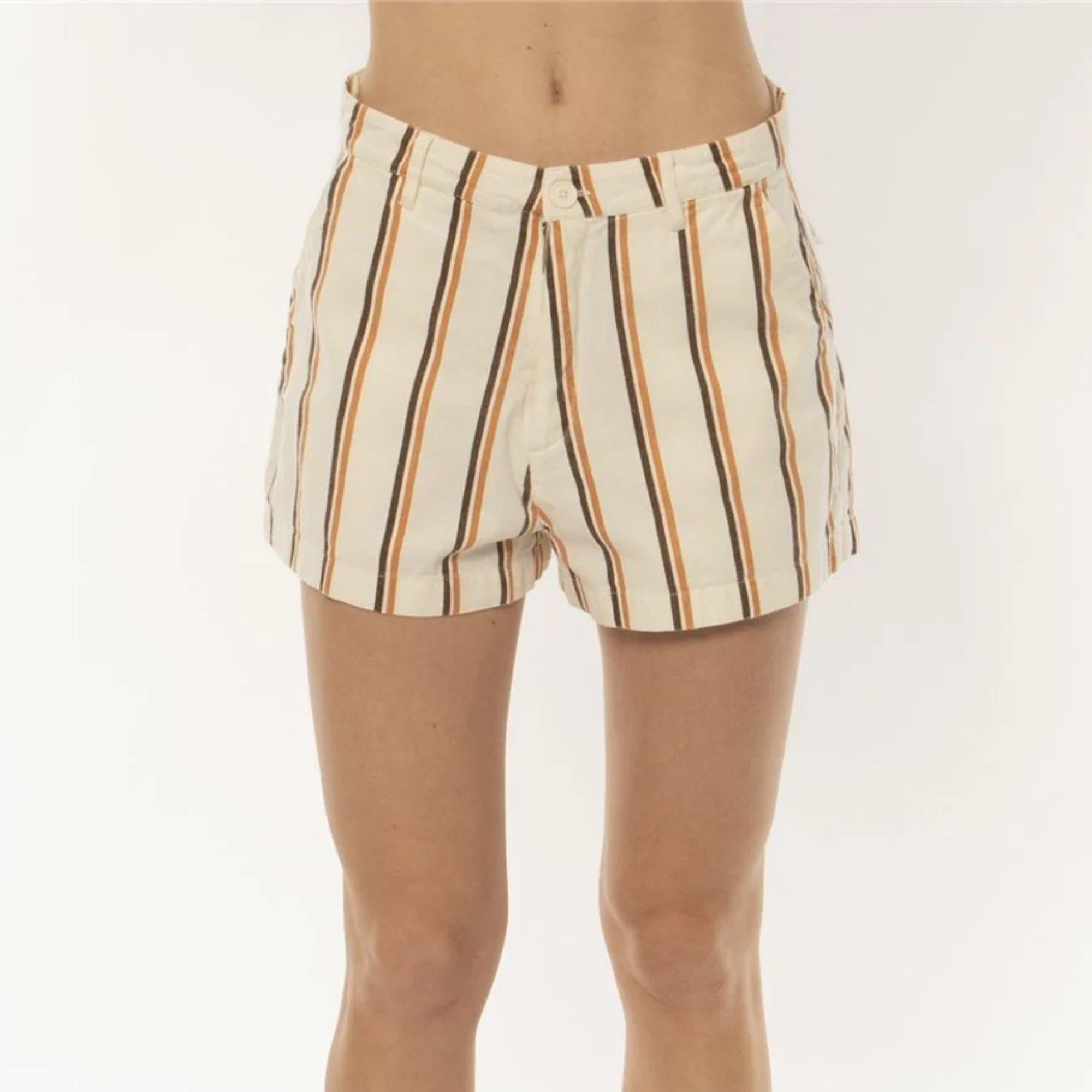 SISSTR SHORT CRESENT BAY