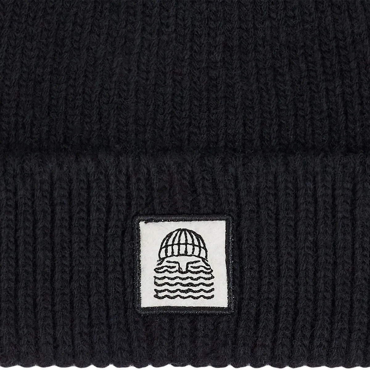 BASK IN THE SUN BONNET TO THE SEA Carbon