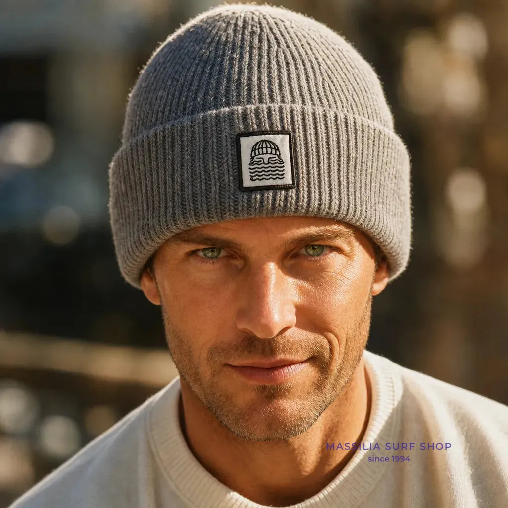 bonnet en laine gris ville homme bask in the sun