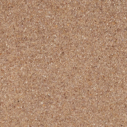 Gros plan sur la maille chinée beige et écrue du pull Bask in the Sun Ben Mineral