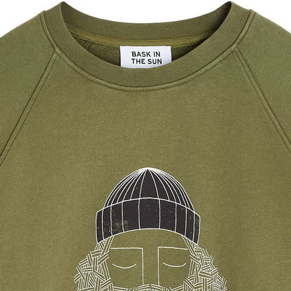 Sweat surfwear Bask in the Sun Smoking Pipe coloris Moss, détail du col rond et de l’illustration poitrine