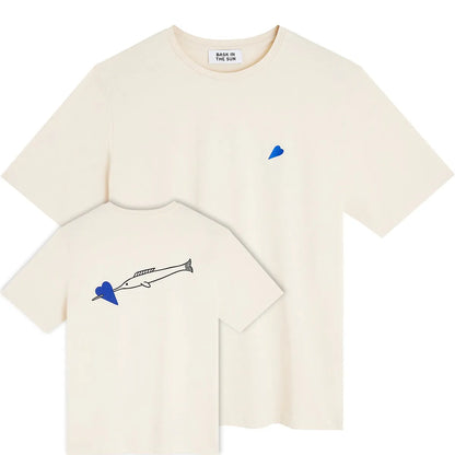 Tee-shirt surfwear Bask in the Sun Hearth ivoire, vues avant et arrière avec illustration Artiom Brancel