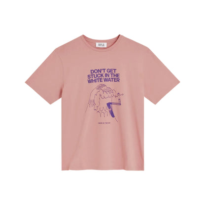 tee shirt rose homme bask in the sun avec dessin humouristique surf