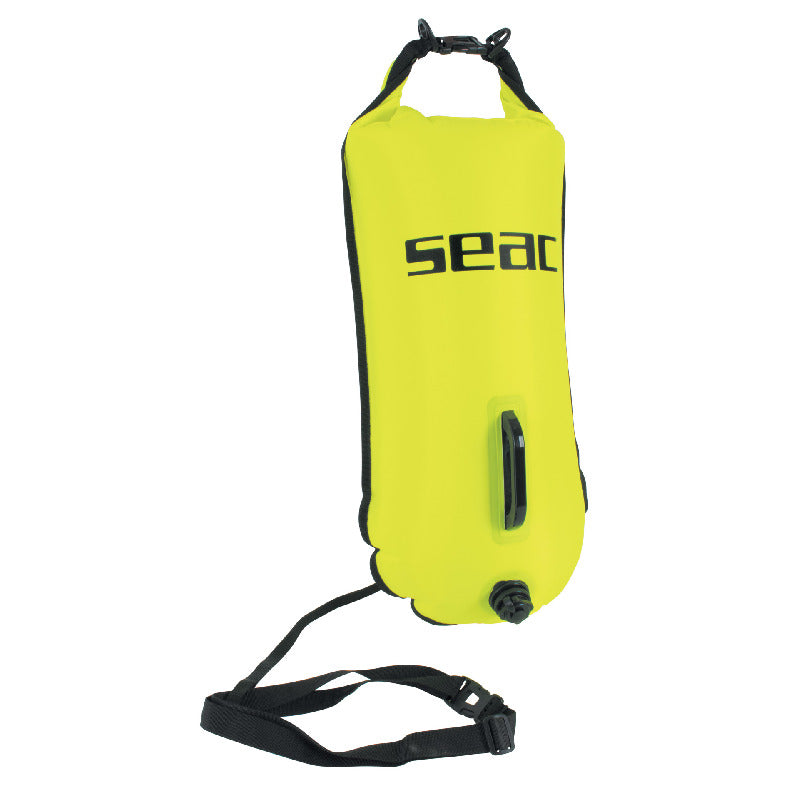 bouée de natation Seac Safe Dry jaune avec ceinture réglable pour natation en mer.