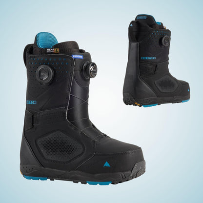 Deux boots snowboard homme Burton Photon BOA noires présentées en vues avant et arrière trois quarts, avec doubles molettes BOA et accents bleus