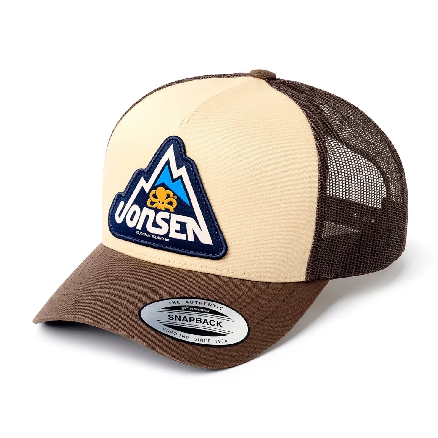 casquette jonsen blanche et marron big rock vue de face avec logo bleu montagne