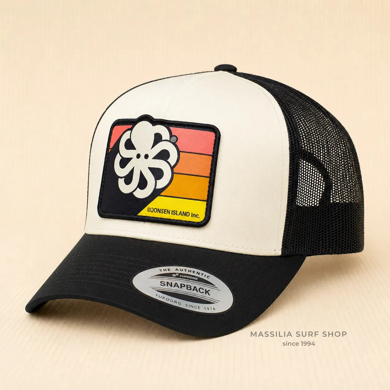 casquette jonsen tv screen blanche visiere noire logo orange
