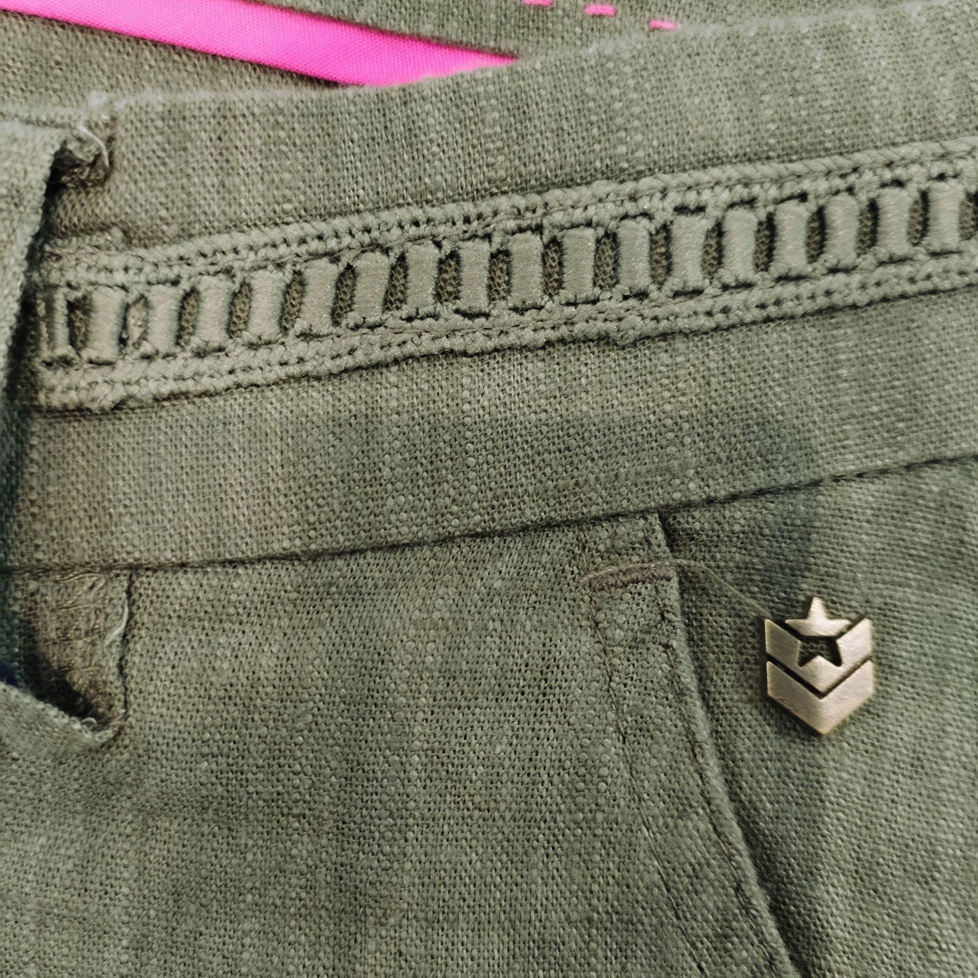 FREEMAN T.PORTER PANTALON AGATHA PLAIN LINEN Martini olive détail broderie