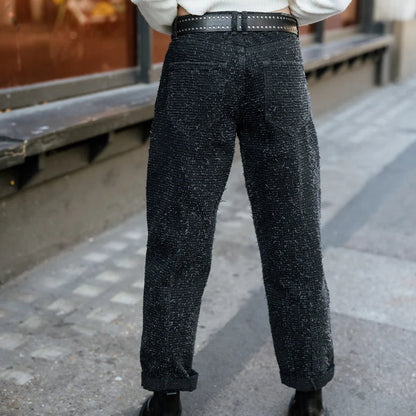 Silhouette avec le jean Freeman T. Porter Maeva Denim Muffy Black, porté avec jambes larges et longueur 7/8