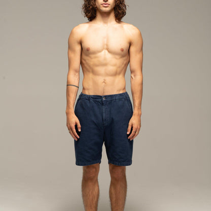 JONSEN ISLAND SHORT VINCENT WORK Navy porté vue graphisme