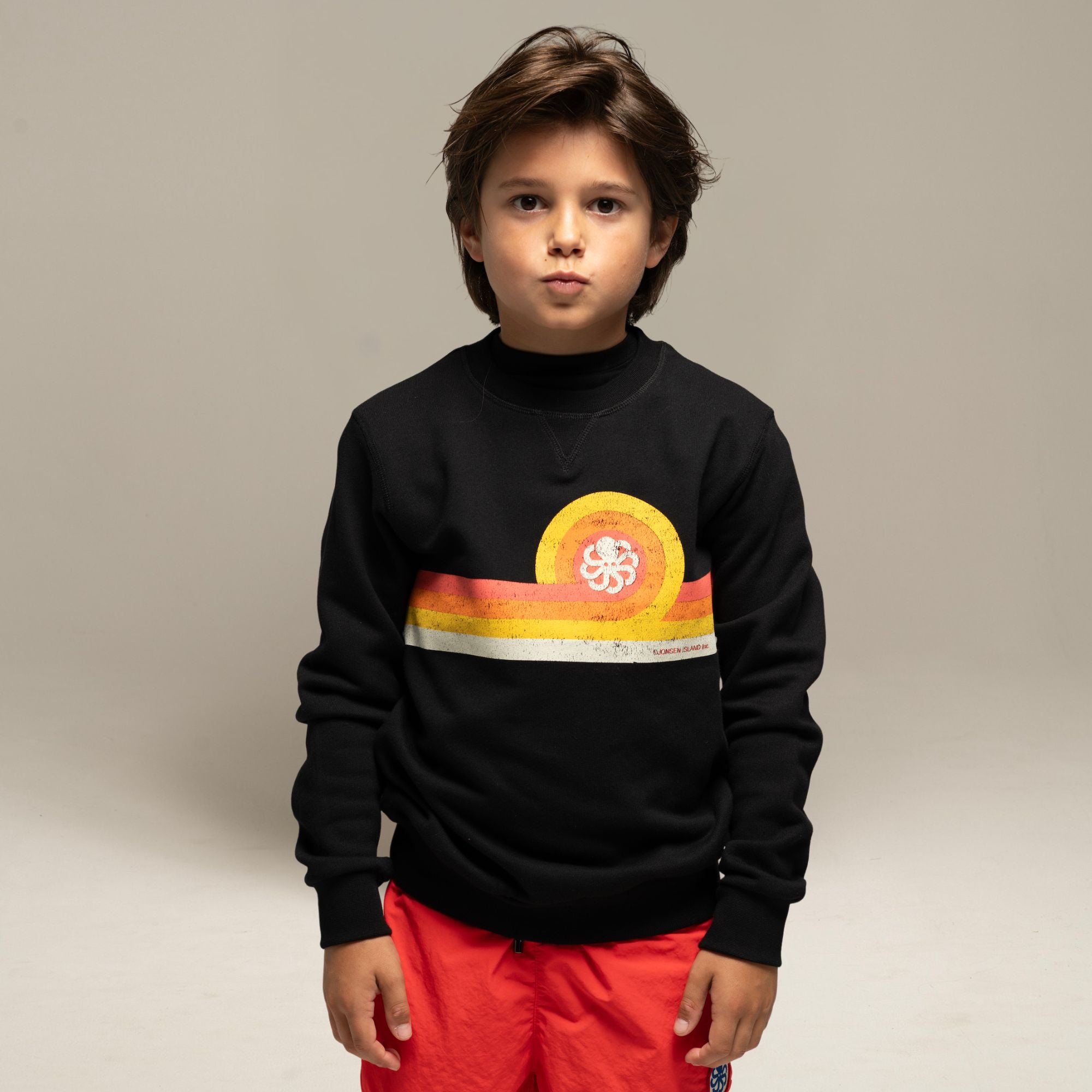 JONSEN ISLAND SWEAT GUSTAVO KID WALLPAPER Black porté vue graphisme