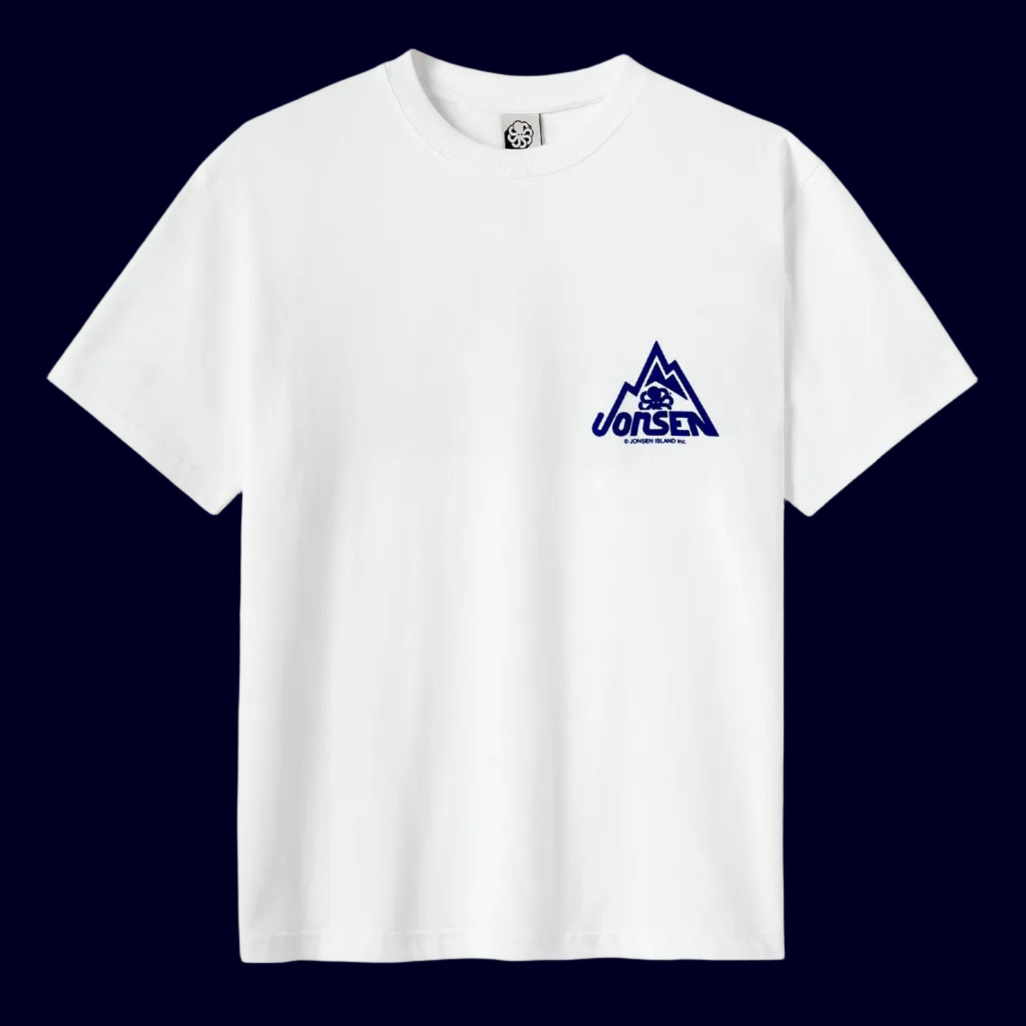tee shirt confort blanc jonsen island avec poulpe bleu sur le coeur vue de face