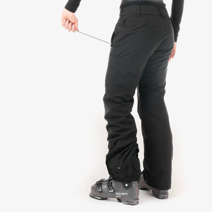 Profil du pantalon de ski femme Picture Treva Black, aperçu de la coupe et du volume au bas des jambes