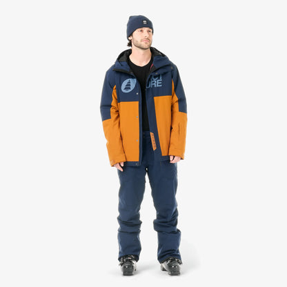 Veste de ski et snowboard homme Picture Basement Jacket Camel Coffee portée de face, aperçu de la silhouette complète