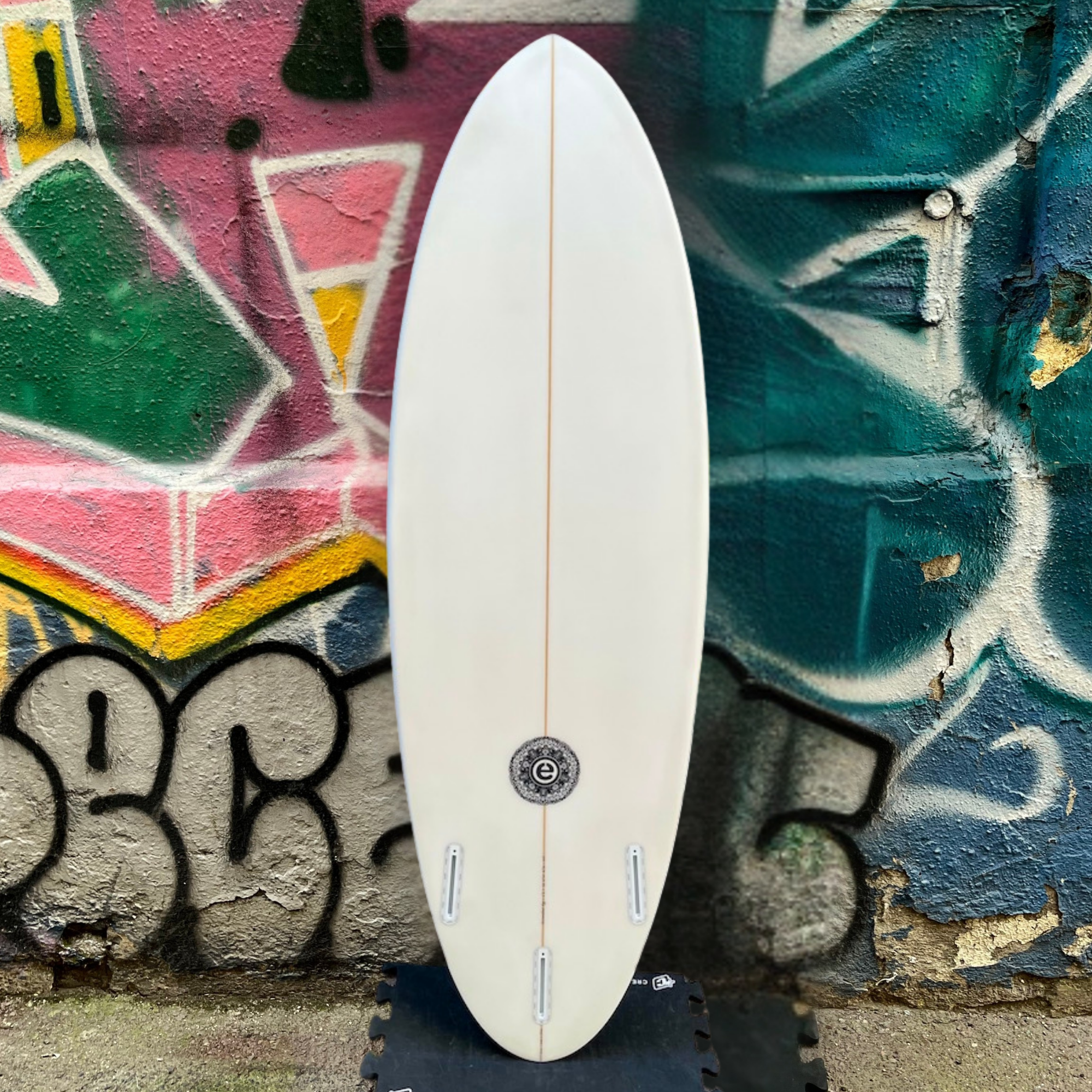 outline shape surf element scrambled egg 5 8 planche epoxy polyvalente