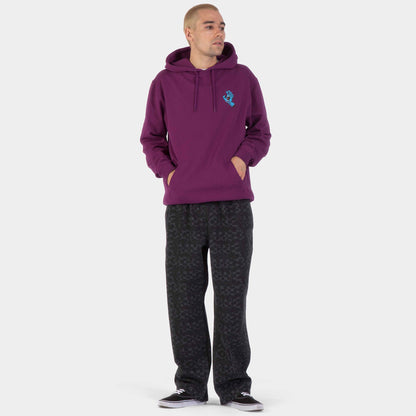 Hoodie skate Santa Cruz porté de face, montrant sa coupe droite, sa poche kangourou et son coloris Fresh Purple