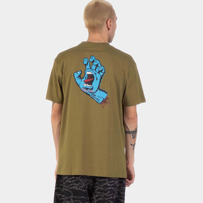 T-shirt Santa Cruz Screaming Hand Chest Deep Olive porté de dos, avec grande main hurlante bleue centrée dans le haut du dos