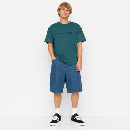 total look avec t-shirt vert  short en jean