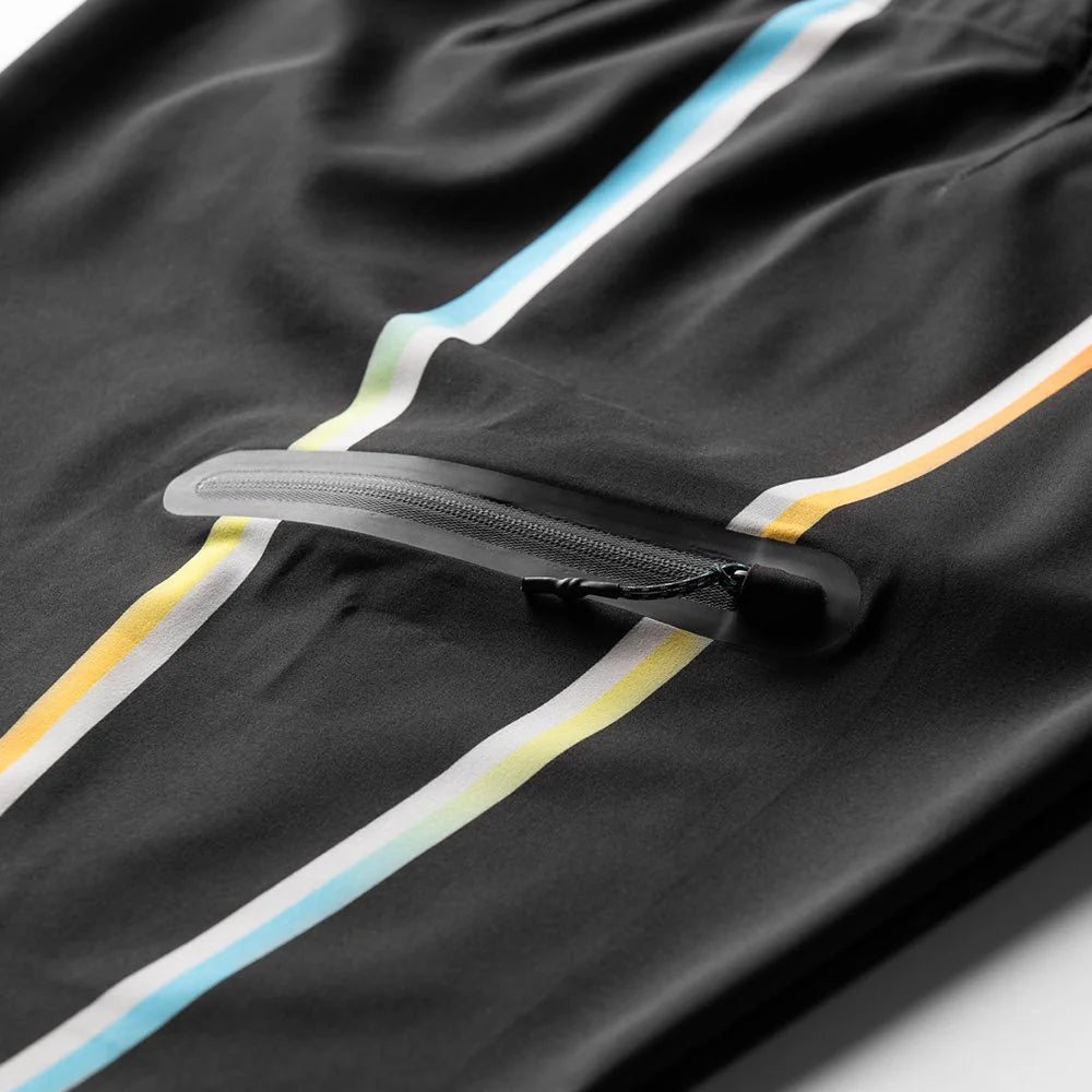 detail poche zipee maillot homme noir long
