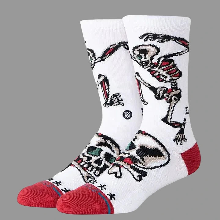 chaussettes blanches stance skeleton avec squelette et tête de mort unisexe vue de profil