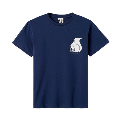 tee shirt enfant unisexe bleu jonsen island avec ecureuil blanc sur le coeur vue de face