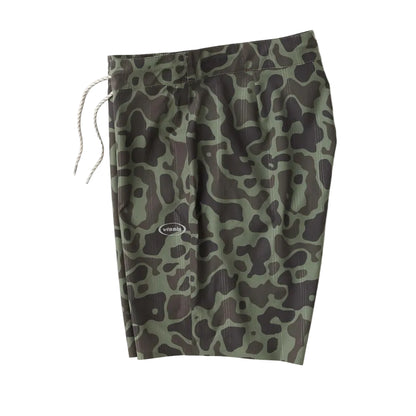 détail tissu technique Vissla High Seas perforations laser évacuation eau