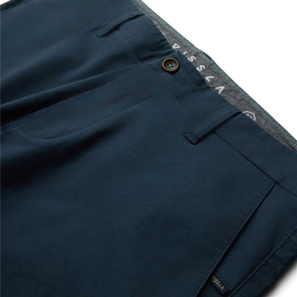 détail tissu twill stretch coton bio short Vissla texture douce finition peachée